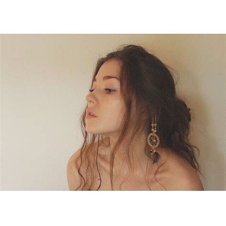 Actress Katie Douglas Height, Wiki, Age, Instagram, Net Worth, Parents, Family, Nationality, Religion