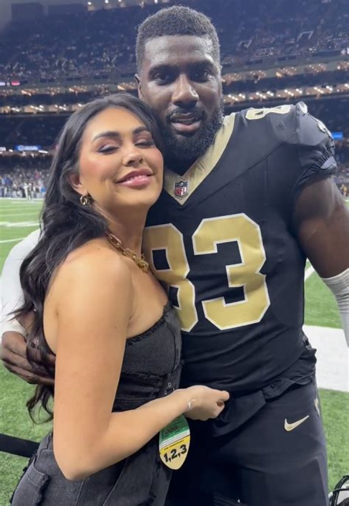 Andrew Wylie NFL Wife: Meet Kasey Hanson