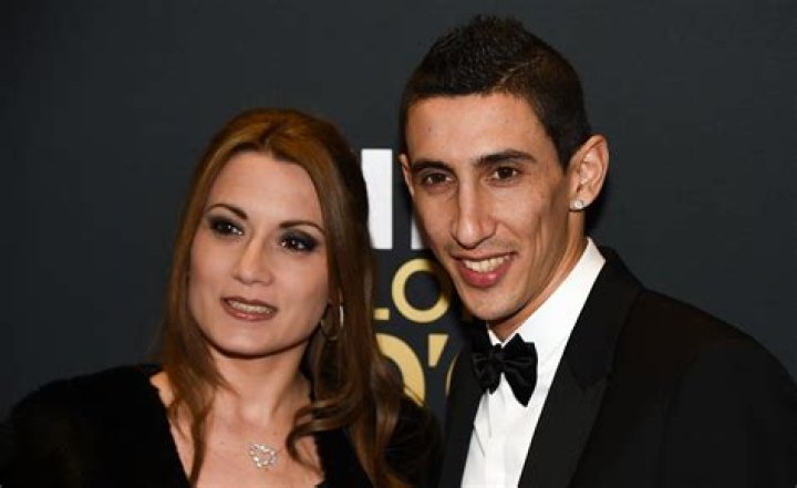 Ángel Di María: Wife, net worth, tattoos, smoking & body facts