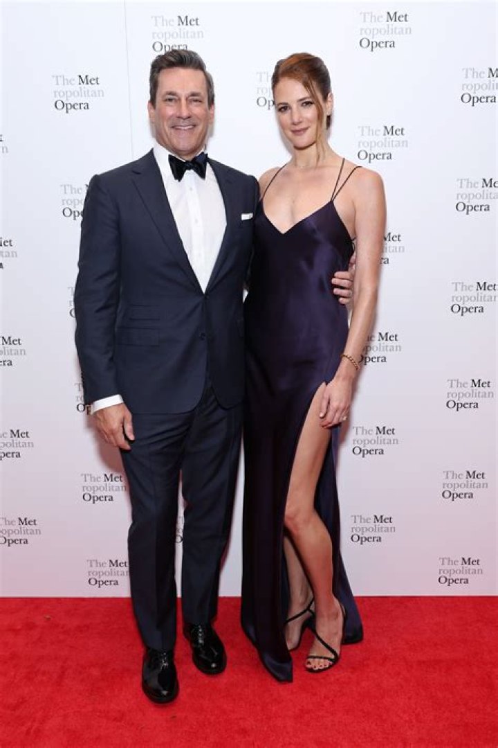 Anna Osceola: Who Is She? Everything You Need to Know About Jon Hamm’s Wife or Girlfriend