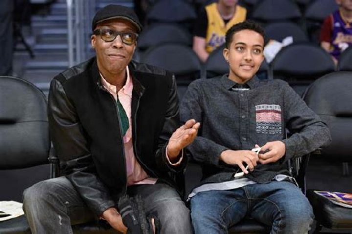 Arsenio Hall’s biography, fact, career, awards, net worth & life story