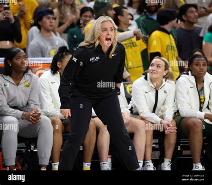 Baylor Girls Basketball Head Coach Nicki Collen Has Three Kids With Her Husaband Tom Collen