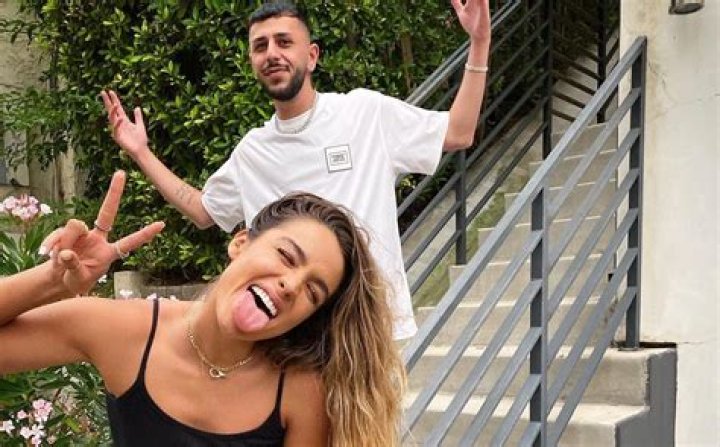 Brawadis Biography; Net Worth, Age, Height, Merch, Dog And Girlfriend