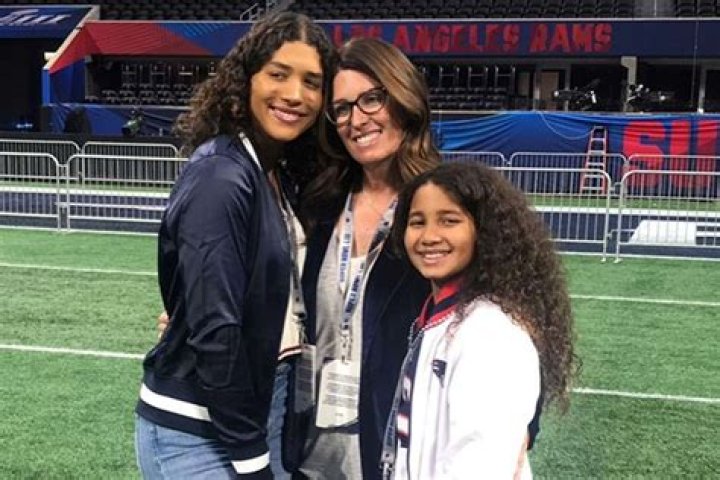 Brian Timmons Wikipedia: Meet Daughter Maya Brady And Wife Maureen