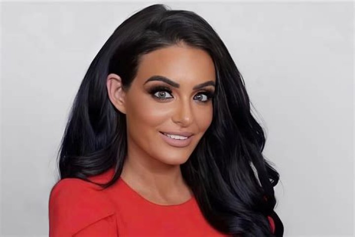 Brittany Begley Bio, Husband, Salary, Net Worth, WCCB and Twitter