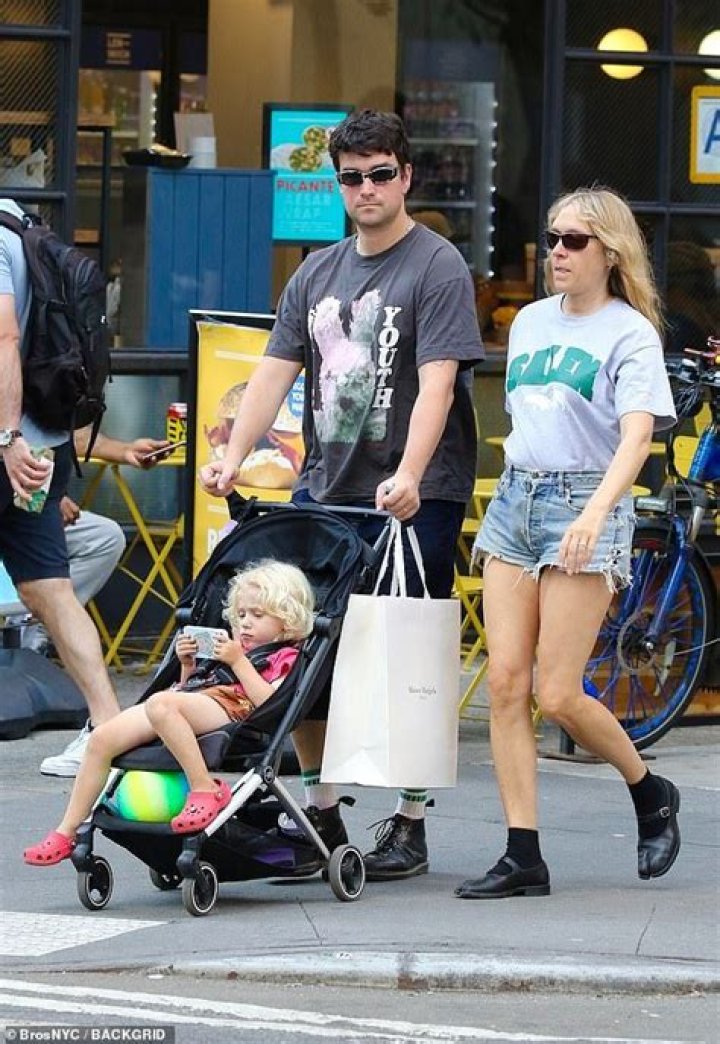 Chloë Sevigny Biography, Age, Husband,Pregnant, Net Worth, Movies