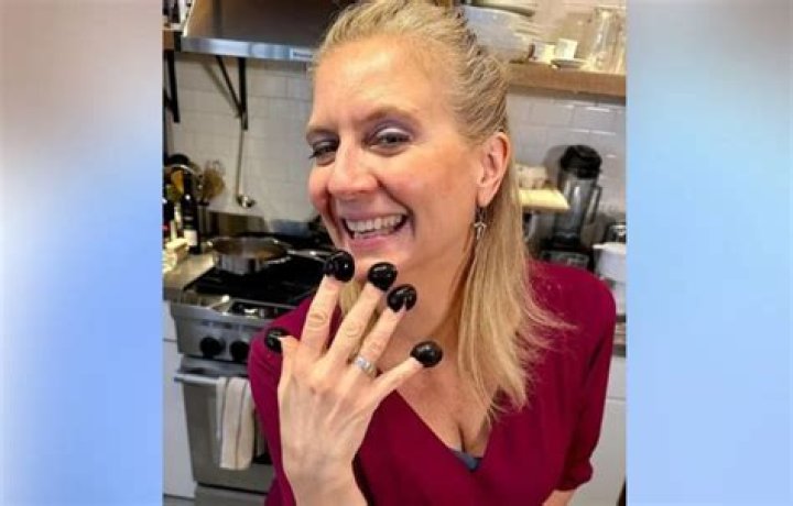Chopped: Who Is Amanda Freitag’s Husband? Here’s What We Know About The American Chef