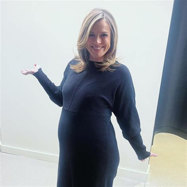 CNN: Is Pamela Brown Pregnant Again? TV Appearance Sparks Curiosity