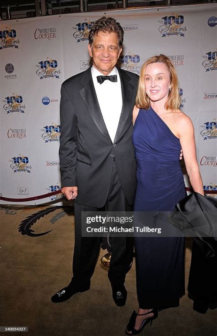 Ed Marinaro – Wife, Parents & Net Worth