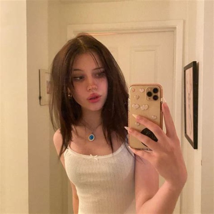 Ella Valensi