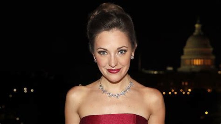 Emily Brown Height, Weight, Net Worth, Age, Birthday, Wikipedia, Who, Instagram, Biography