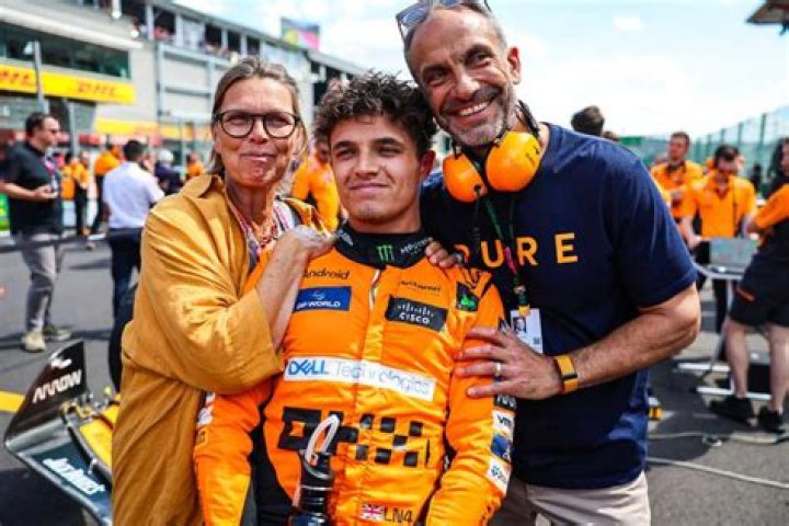 Flo Norris (Lando Norris Sister) Wiki, Bio, Age, Height, Weight, Brother