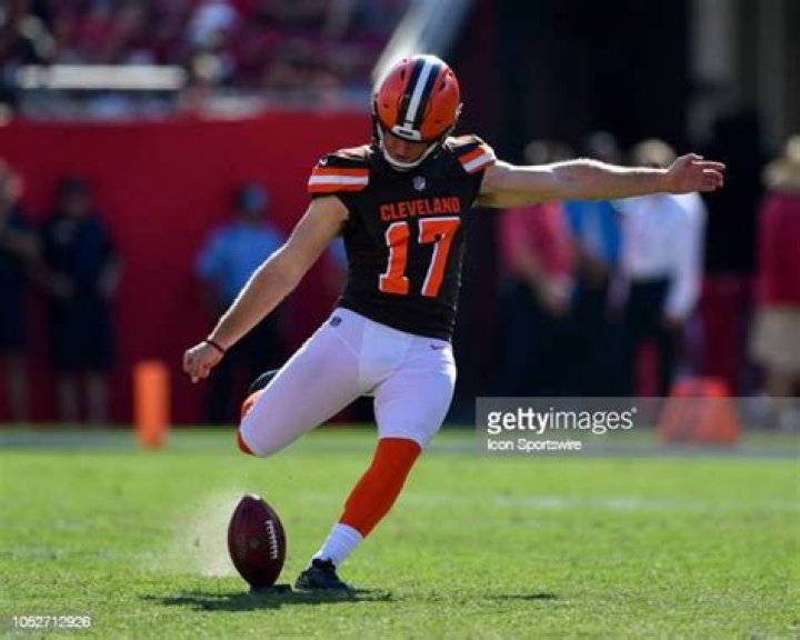 Greg Joseph Team, College, Height, Instagram, Net Worth, Salary, Wife Left, Jersey, Kick