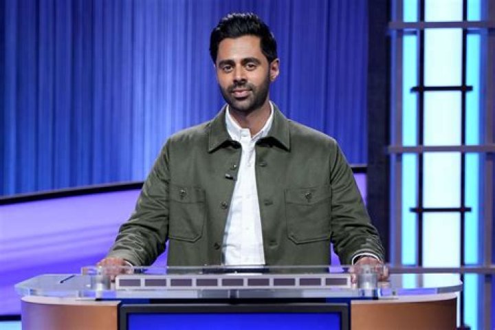 Hasan Minhaj Defiantly Takes On ‘Celebrity’ ‘Jeopardy!’ Backlash: ‘Fans Weren’t Having It’