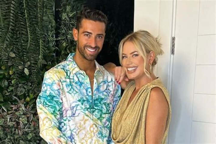 How Much Is Sergio Carrallo Worth? 10 Facts On Caroline Stanbury’s Fiance