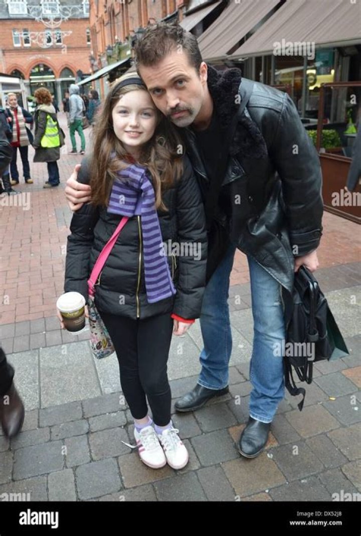How Old Is Emmett J Scanlan Daughter? Kayla Scanlan Education Details Explored