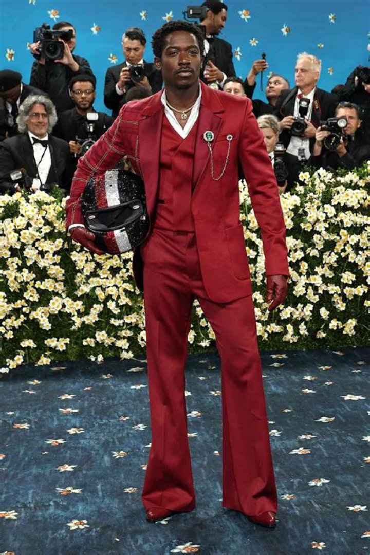 Is Damson Idris related to Idris Elba? Is Damson Idris Idris Albas son?
