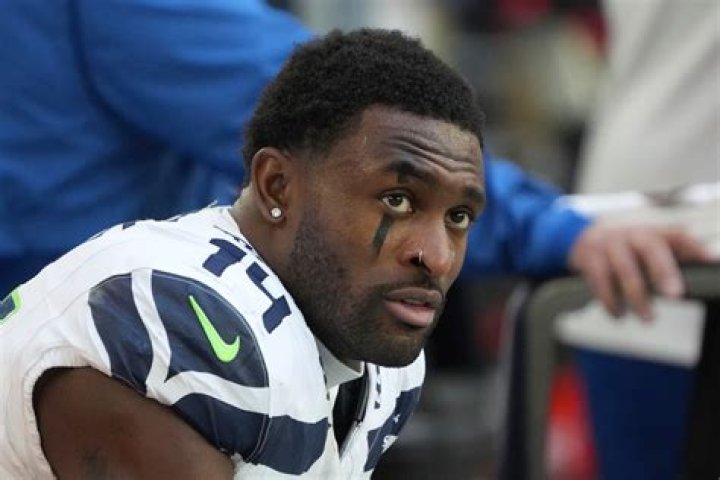 Is DK Metcalf Gay Or Is He Married To A Wife? Partner Details To Know