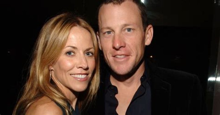 Is Sheryl Crow married? A breakdown of her relationships