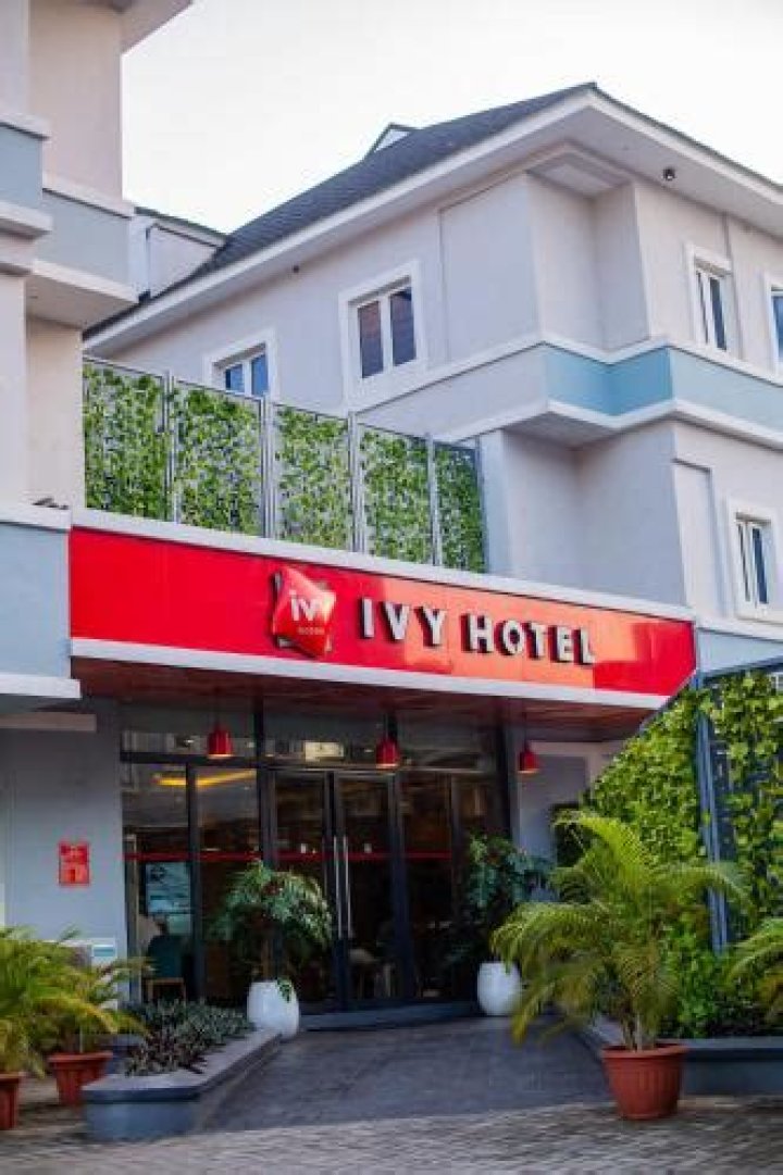 Ivy Hotel Emerald, Ikeja Gra