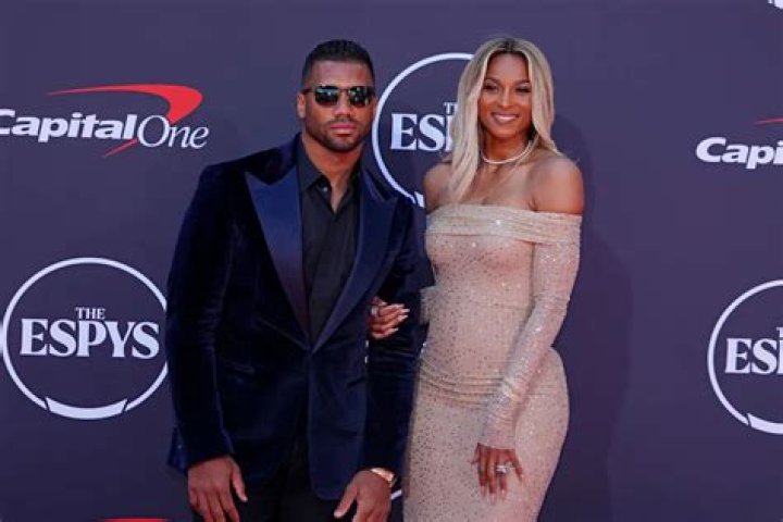 Jason Wilson Wife -Who Is He Married To? Everything On His Family And More
