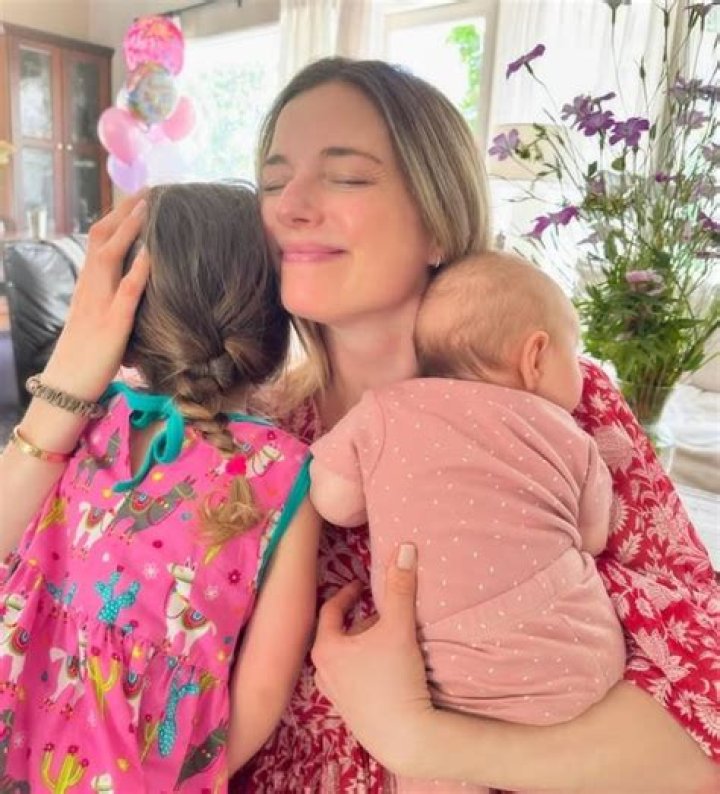 Jessica Walter’s Daughter: Brooke Bowman Wiki, Age, Husband, Family, Kids, Net Worth, Married, Instagram