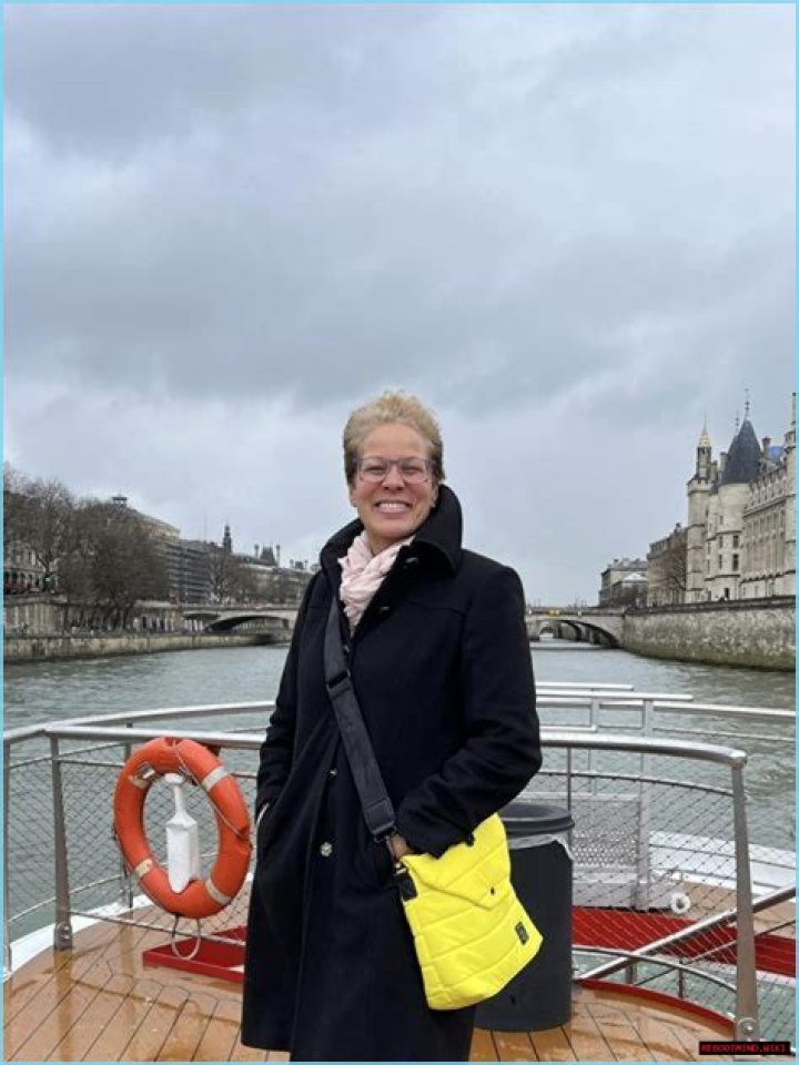 Julianne Na Kevin Na Wife Age Wiki, Biography, Net Worth, Children & Instagram
