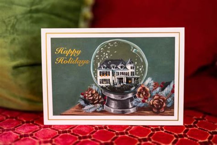 
Kamala Harris Surprises Young Artist by Putting His Painting on the Second Family’s Holiday Card 
