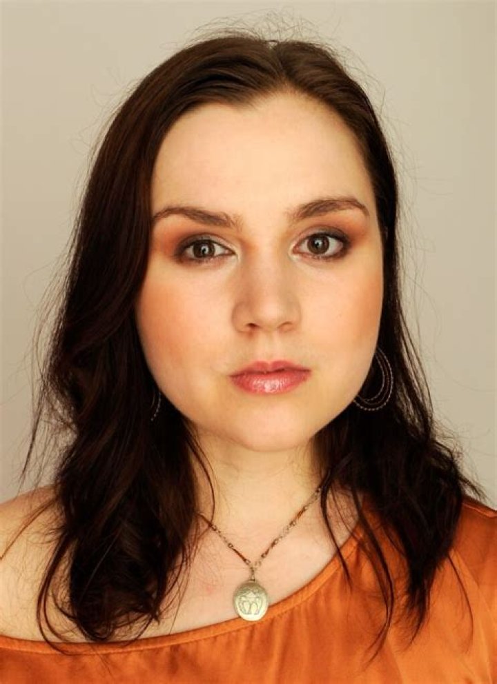 Kate Miner Height, Weight, Net Worth, Age, Birthday, Wikipedia, Who, Nationality, Biography