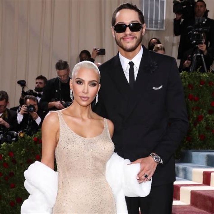 
Kim Kardashian Hints About Why “Hot Girls” Fall for Pete Davidson 