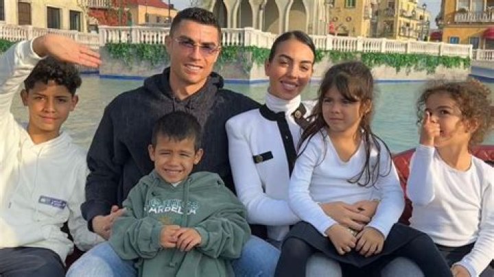 LA FC: Brian Rodriguez Parents & Siblings – Girlfriend Salary, Instagram