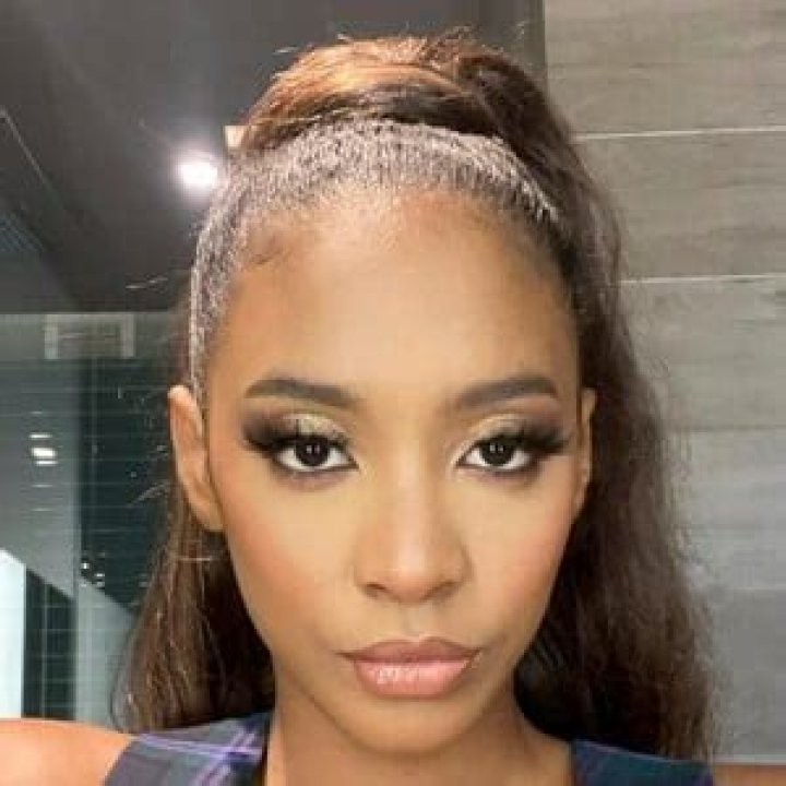 Lailathebrat Height, Weight, Net Worth, Age, Birthday, Wikipedia, Who, Nationality, Biography