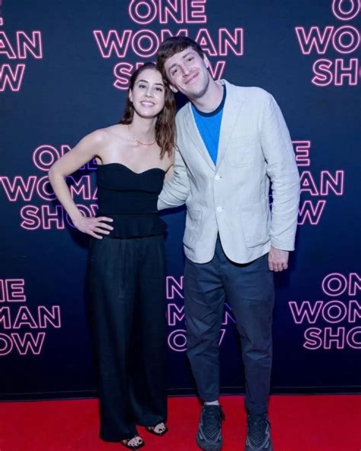 Liz Kingsman Age, Wiki, Biography, Height, Boyfriend, Instagram, Dating