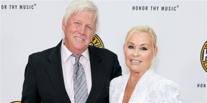 Lorrie Morgan’s Net Worth, Age, Height, Weight, Husband, Kids, Bio-Wiki