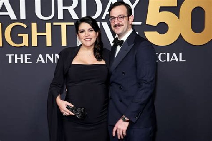 Lucie Fink Bio, Wiki, Age, Height, Husband, Children, Refinery29, Bullet Journal and Net Worth