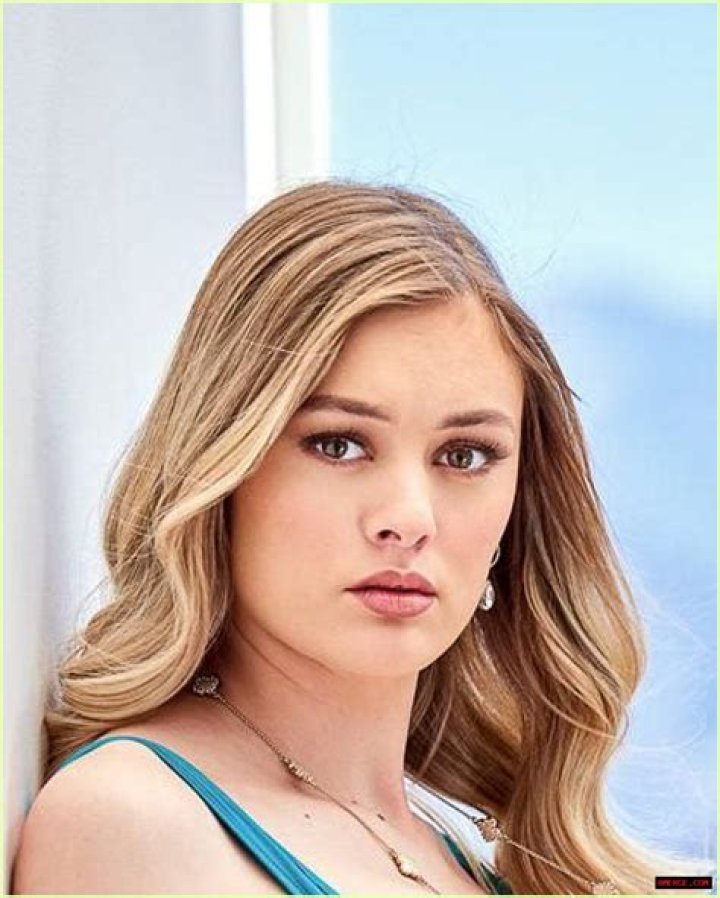 Maarebeaar (Tiktok Star) Biography , Age, Height, Real Name, Boyfriend, Instagram, and Net Worth