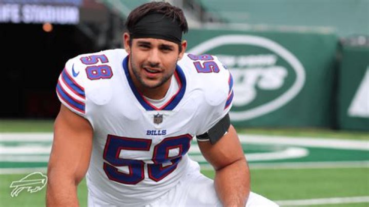 Matt Milano Height, Weight, Net Worth, Age, Birthday, Wikipedia, Who, Instagram, Biography