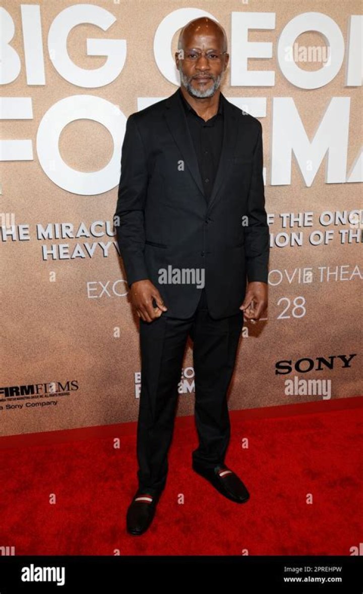 Michael Moorer Net Worth, Income, Salary, Earnings, Biography