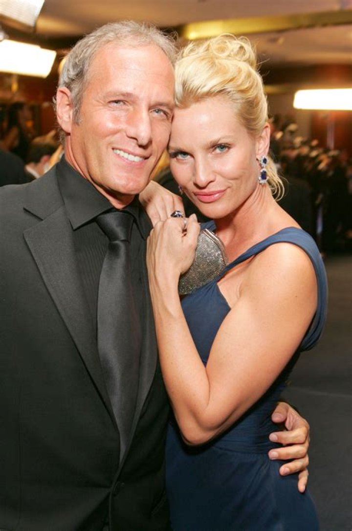 Nicollette Sheridan’s biography, fact, career, awards, net worth & life story