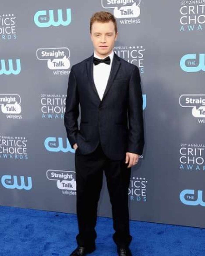 
Noel Fisher Height, Weight, Net Worth, Age, Birthday, Wikipedia, Who, Nationality, Biography 