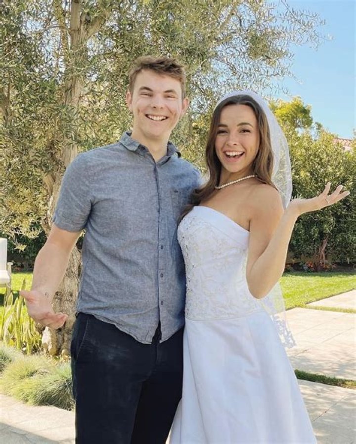 Pierson Wodzynski Bio, Wiki, Age, Family, Boyfriend, TikTok and Net Worth