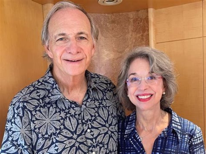 Ray Dalio Bio-Wiki, Age, Wife, Net Worth, Young, Education, Books and Portfolio