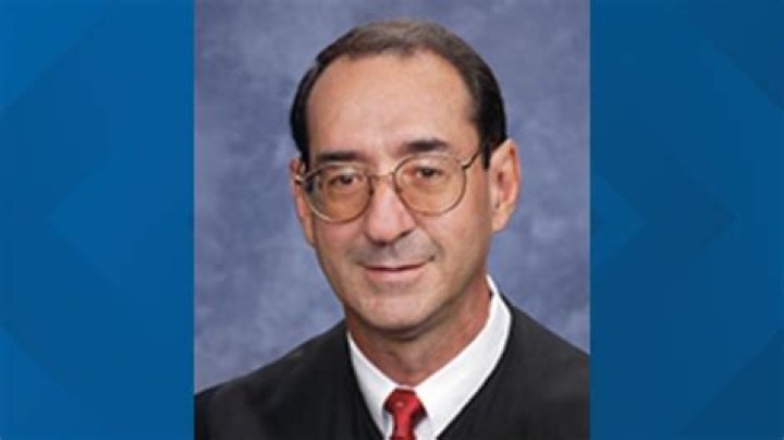 Roger Benitez Age, Birthday, Wikipedia, Who, Nationality, Biography