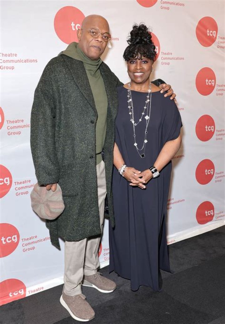 Samuel L. Jackson: Wife, net worth, tattoos, smoking & body facts