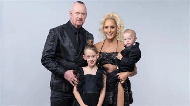 Sara Calaway: WWE, Kids, Stalker, Divorce & Net Worth