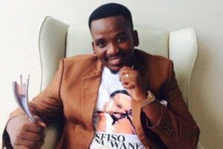 Sfiso Ncwane Biography, Age, Education, Musics, Net Worth and Death