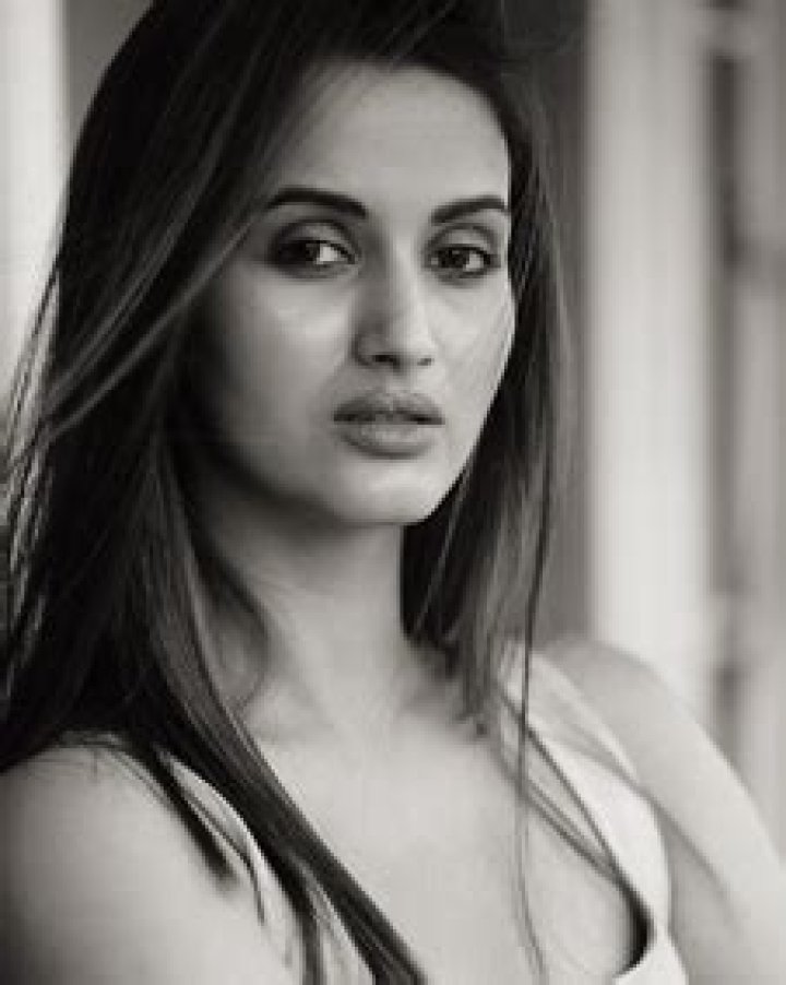 
Shivani Jadhav Height, Weight, Net Worth, Age, Birthday, Wikipedia, Who, Nationality, Biography 