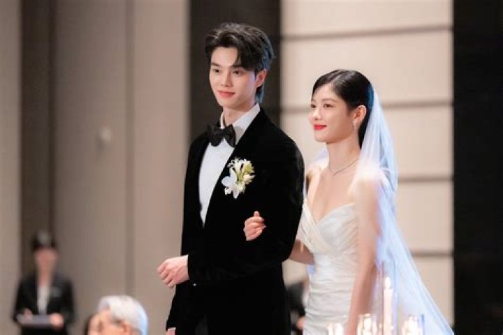 Song Yoo-jung Wiki, Age, Boyfriend, Cause of Death, Suicide, Height, Instagram, Parents, Drama, Funeral