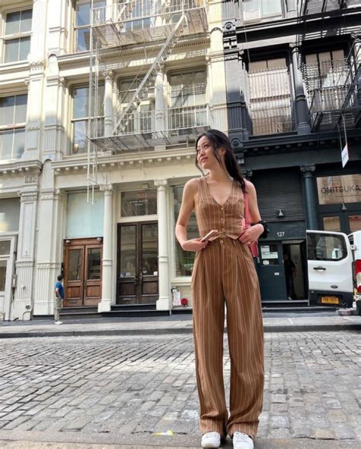 Stephanie Soo Biography: Age, Brother, Husband, Net Worth, Instagram, Mukbang, Height, Podcast