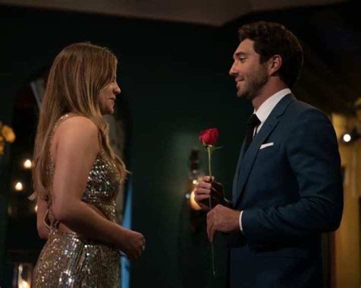 The Bachelor episode 5 spoilers: Clayton, Shanae, & a 2-on-1 date